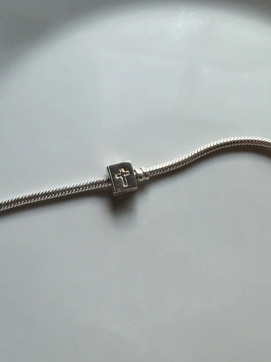 Pandora Bible Charm - Picture 2 of 4